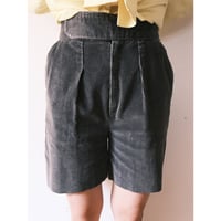 cutoff corduroy short pants