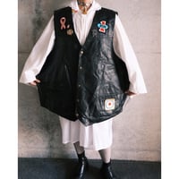 big leather vest with wappen