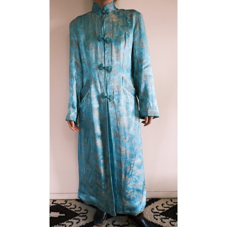 china gown / blue