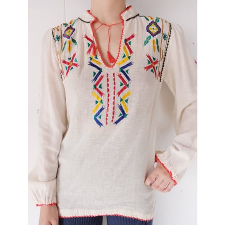 India cotton / embroidery blouse