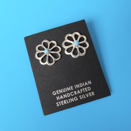navajo /  flower pierce