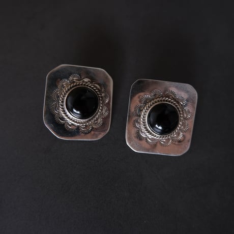 Indian jewelry / square pierce