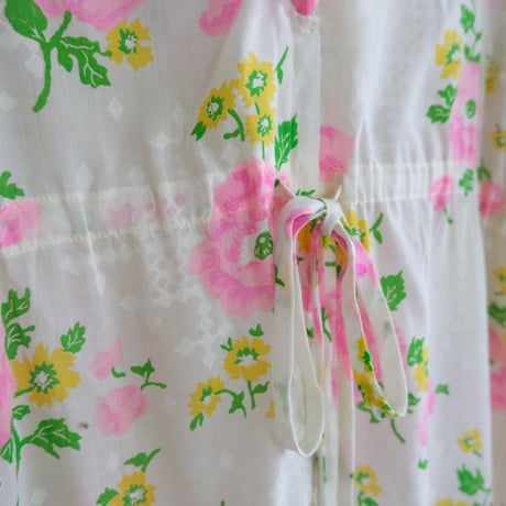 〜70's flower print frill dress