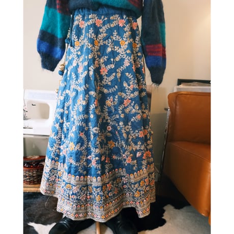 embroideried skirt