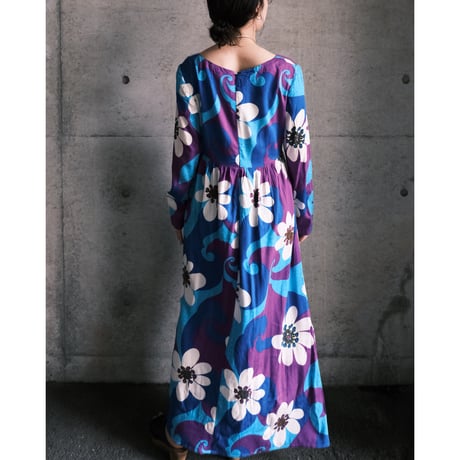 70s flower dress