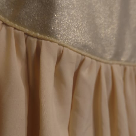 MURPHY ROBES / volumey gown