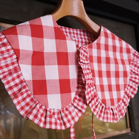 momapatchwork / furi furi collar