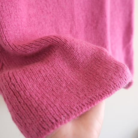 pink knit mini skirt