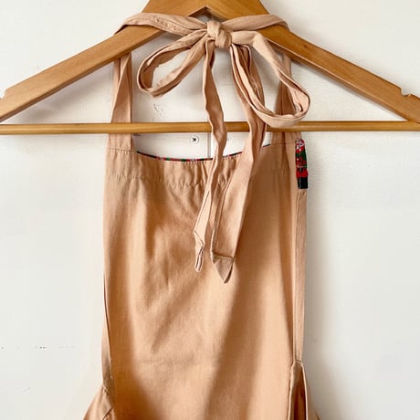 apron “beige”