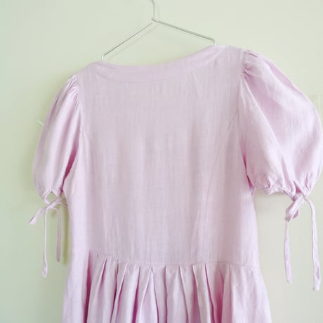 Tyrolean dress with flower buttons