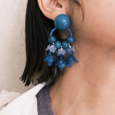 lili by seri / mini wood foop / blue