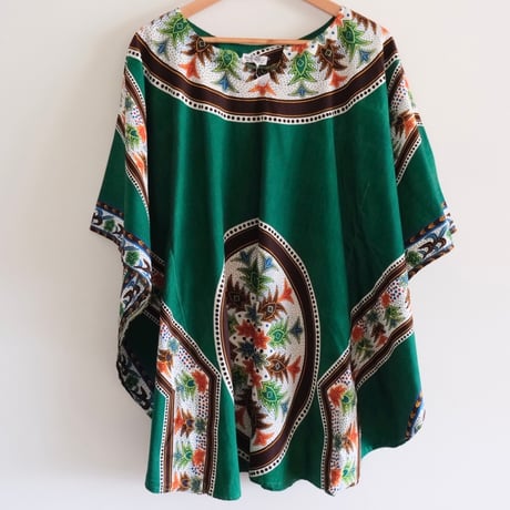 ethnic poncho tops “green”