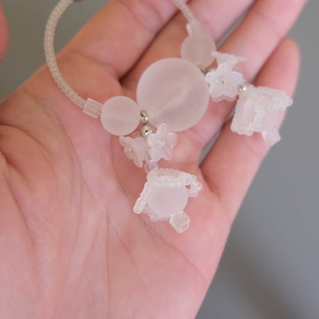 lili by SERI / wood flower foop / clear