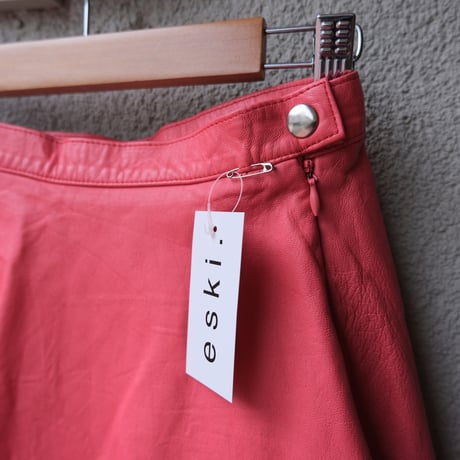 leather mini skirt / pink