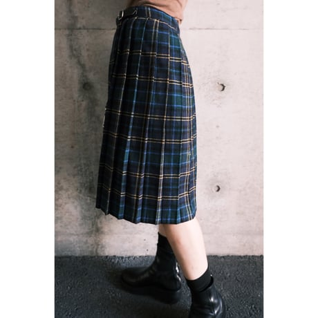 wool check skirt