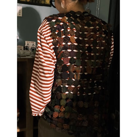 yoyo quilt vest