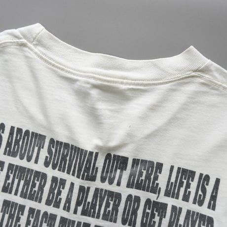 90's anvil / old print tee "P"