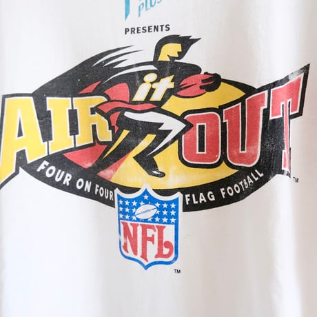 90s “NFL” print tee