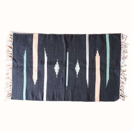 vintage rug / native pattern
