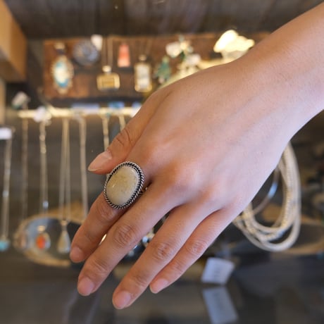 indian jewely / picture jasper ring