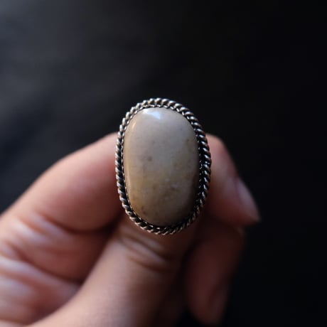 indian jewely / picture jasper ring