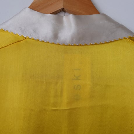 plain china gown / yellow