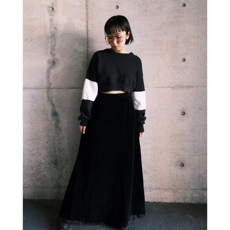 monotone short sweat