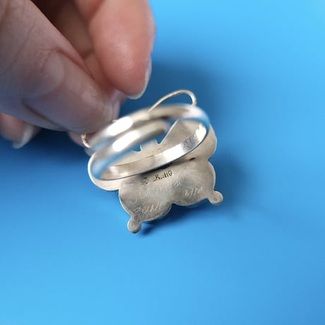 ZUNI / butterfly ring
