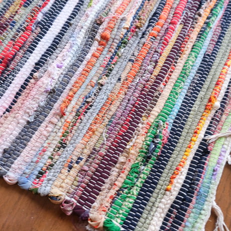 vintage rug / multi color