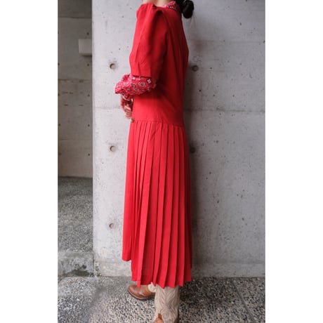 〜70s red dress