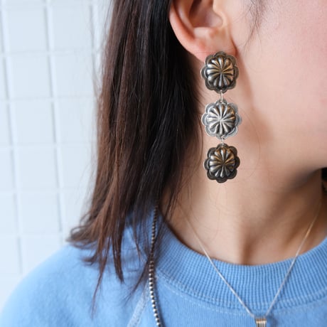 navajo/indian jewelry/concho pierce