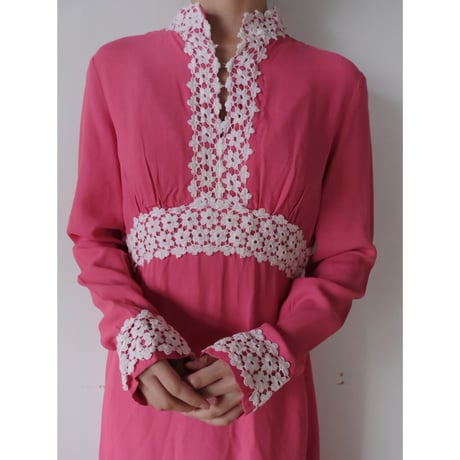 〜70s vintage pink×lace dress