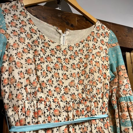 60-70s vintage flower dress