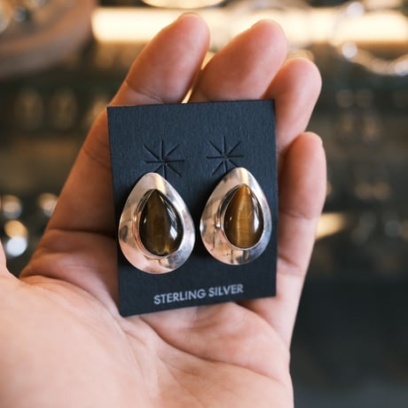 indian jewelry / tiger eye earring