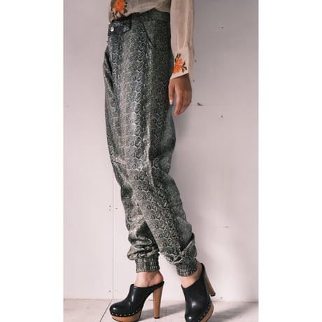 python pattern fake leather pants
