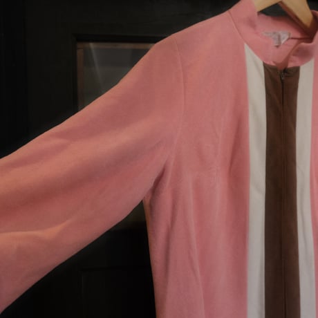 pink × brown stand collar dress