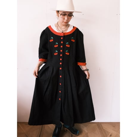 tyrol dress / cherry