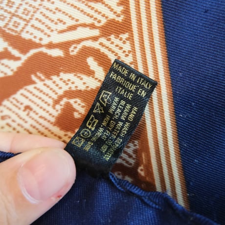 scarf 48