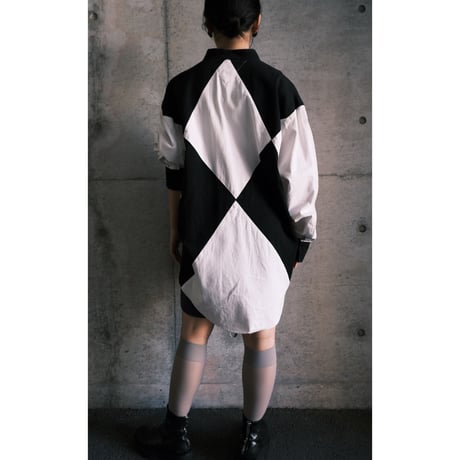 monotone stand collar shirt
