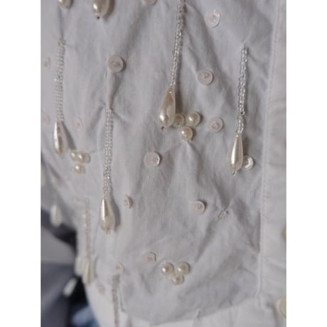 short length blouse