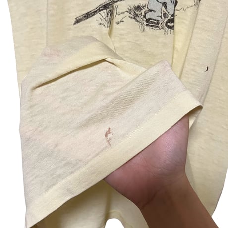 tee shirt