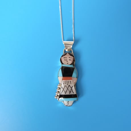 ZUNI / "girl" necklace