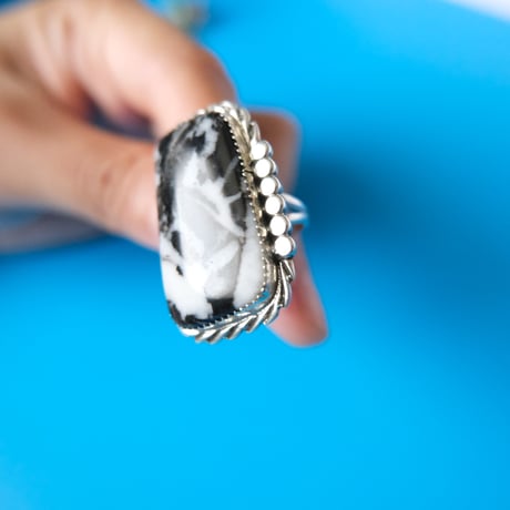 navajo / "zebra jasper" ring