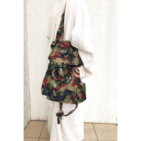 eski original remake / swiss army alpin camo backpack vest