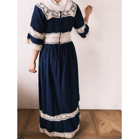 cotton × lace dress / navy