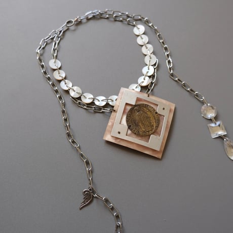 eski. original shell chain necklace "vintage parts"