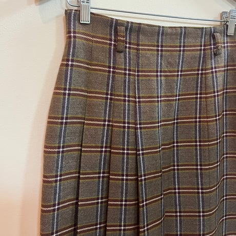 pleats check skirt