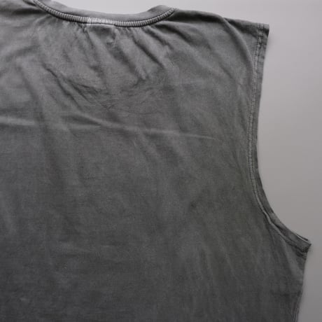 skull print no sleeve tee / black