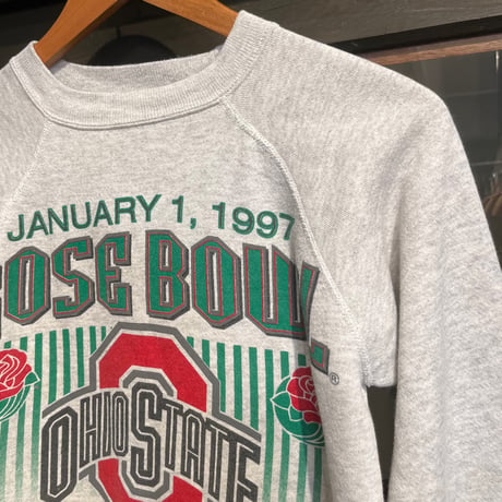 "Rose Bowl" sweat