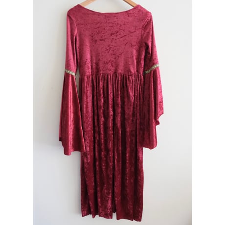 bell sleeve velours dress